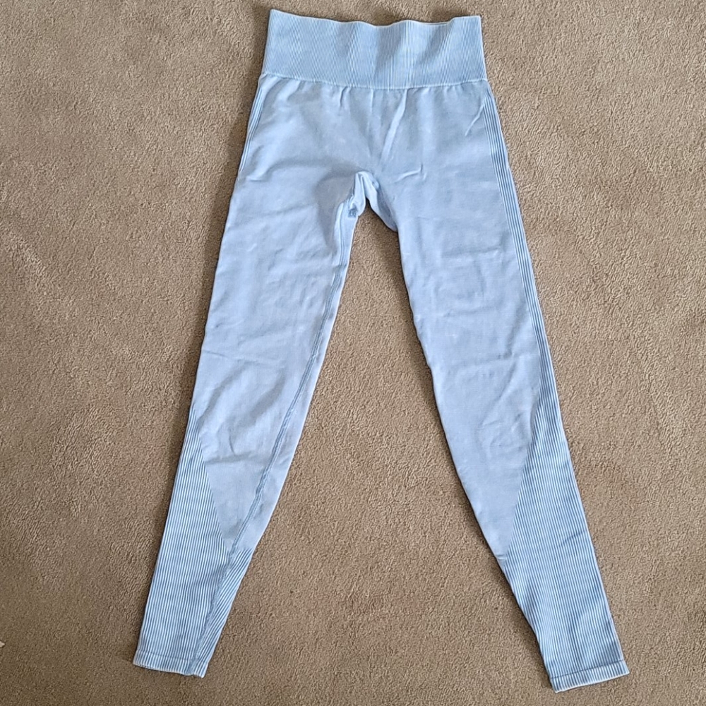 Victoria's Secret PINK Light Blue Workout Leggings